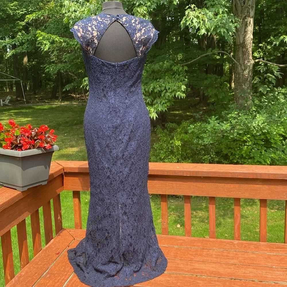 Ralph Lauren, navy lace evening gown,excellent condition, see measurements below - Picture 3 of 16